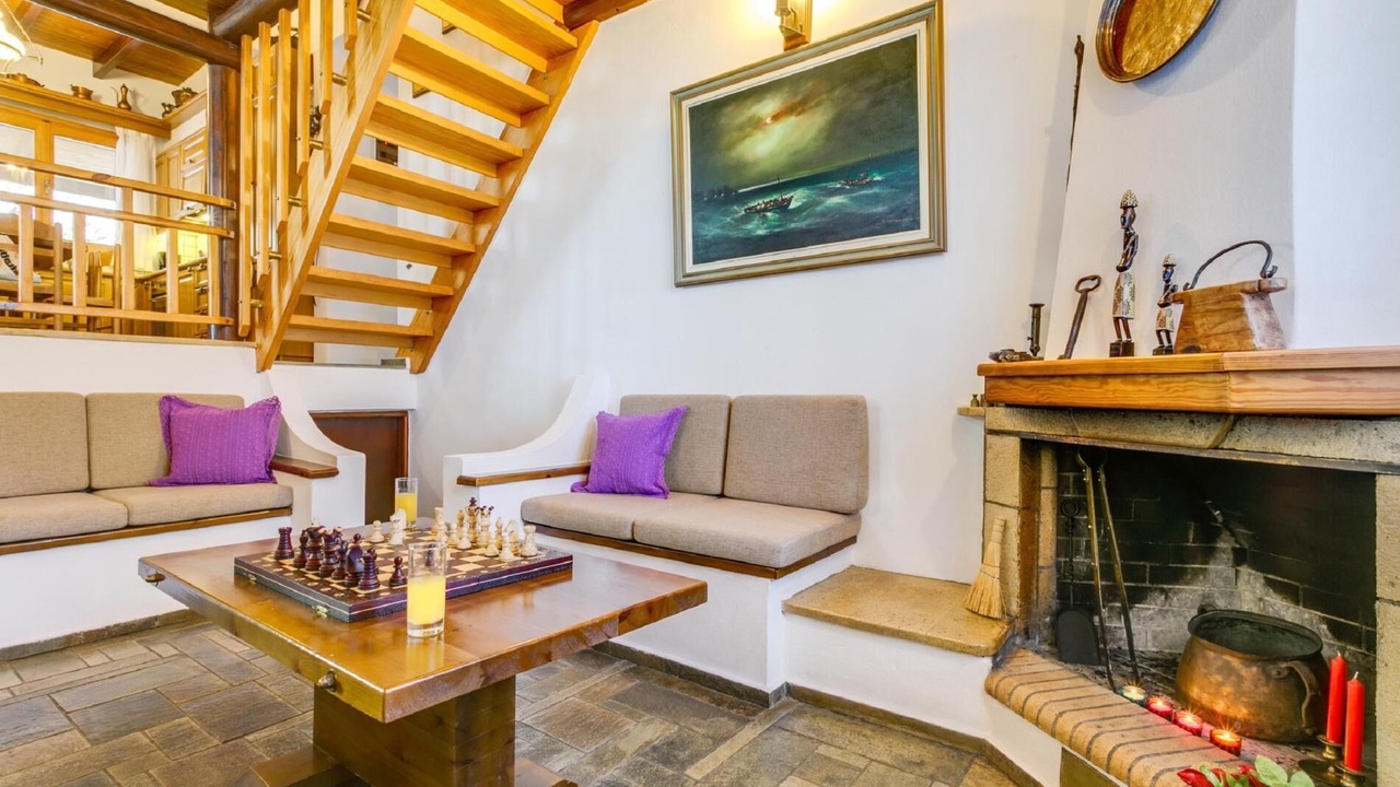 Photo of Others in Stamnoi