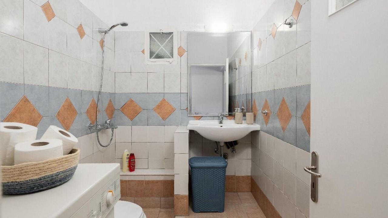 Photo of Bathroom in Naxos