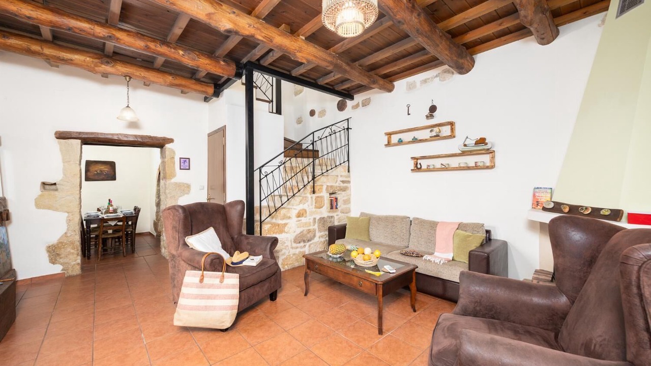 Photo of Livingroom in Champatha