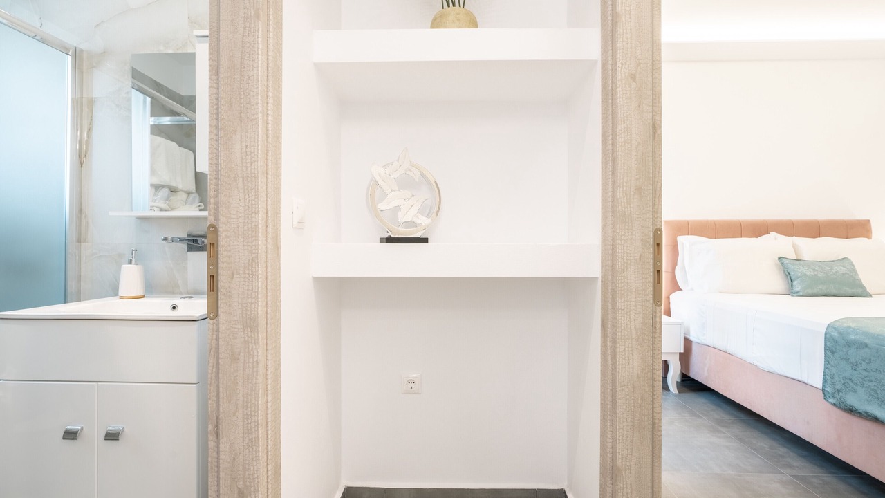 Photo of Bedroom in Petaloudes