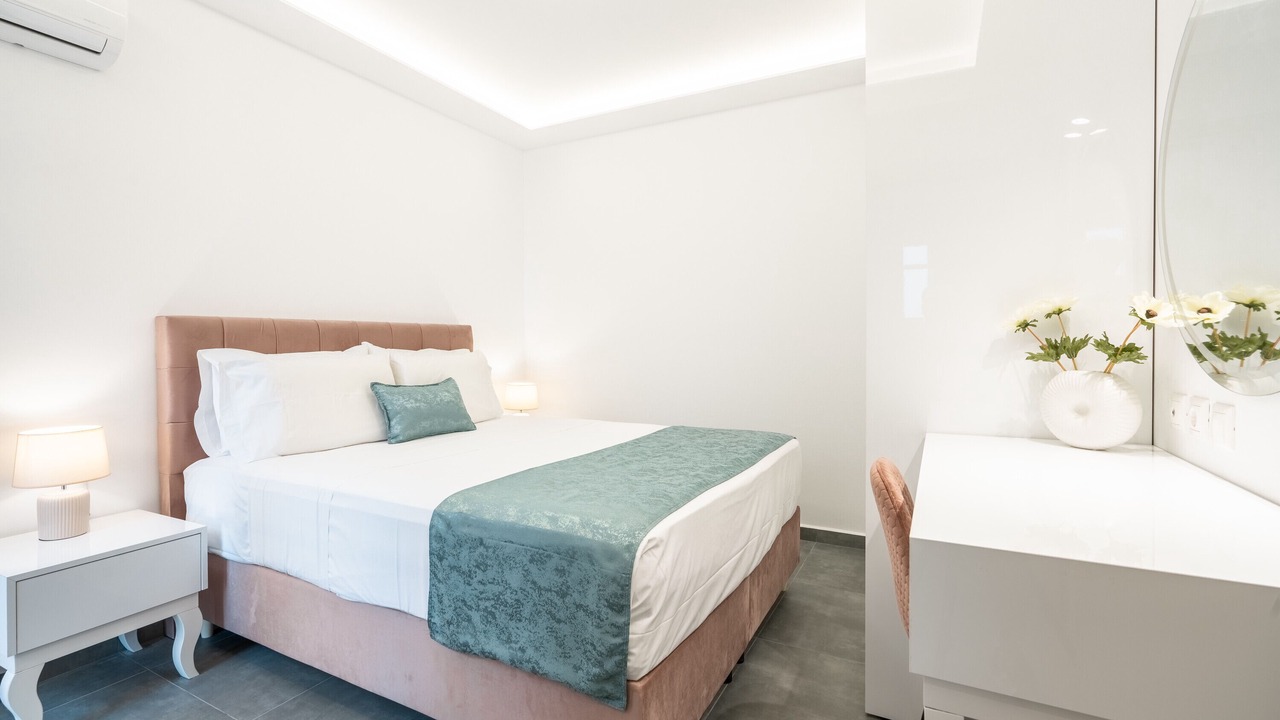 Photo of Bedroom in Petaloudes