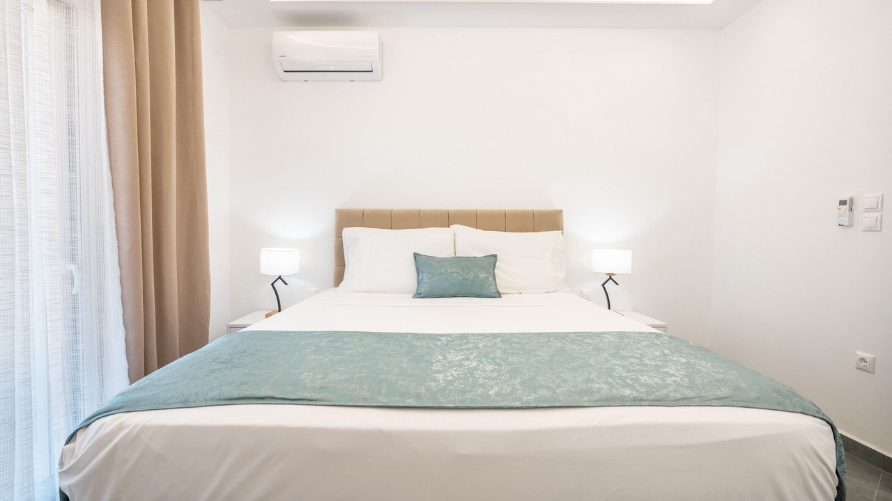 Photo of Bedroom in Petaloudes