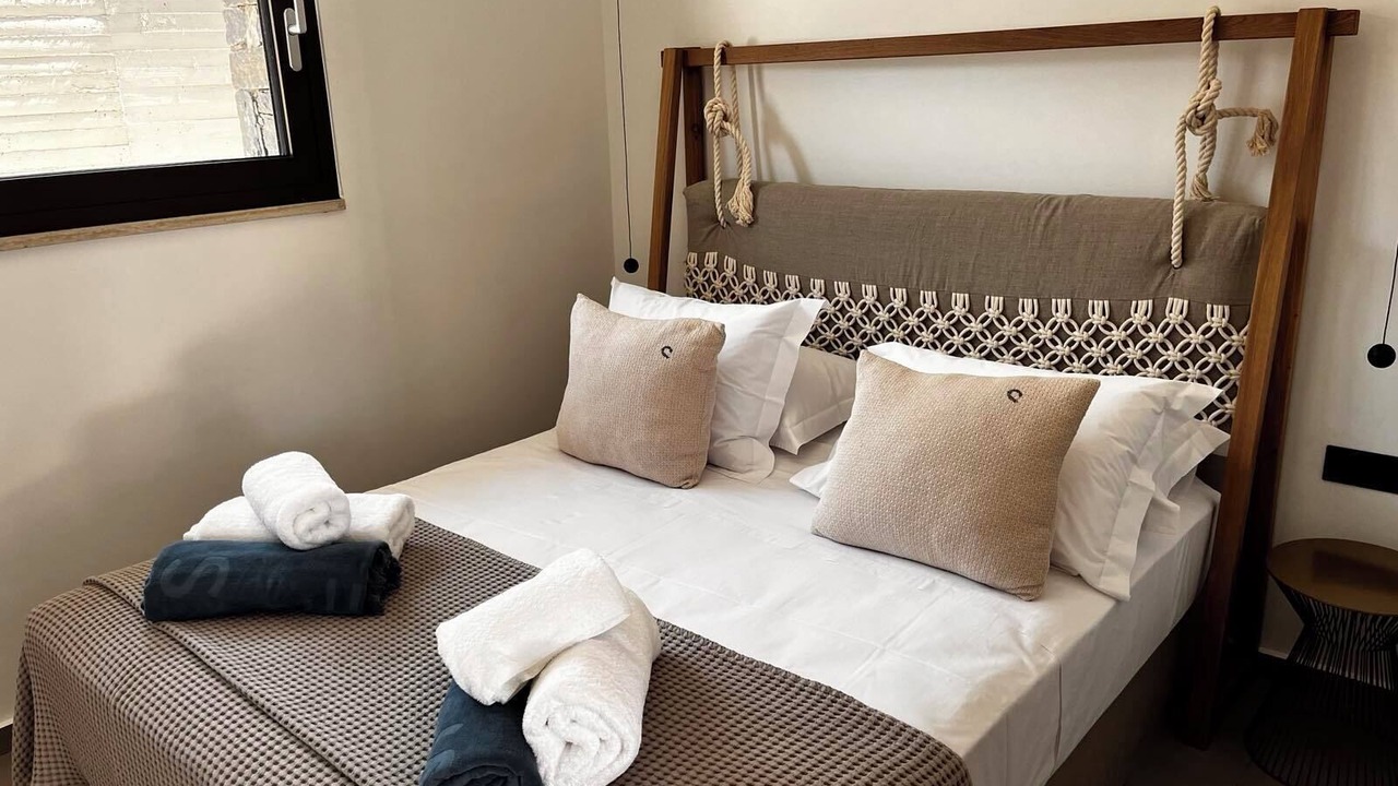 Photo of Bedroom in Lefkogeia