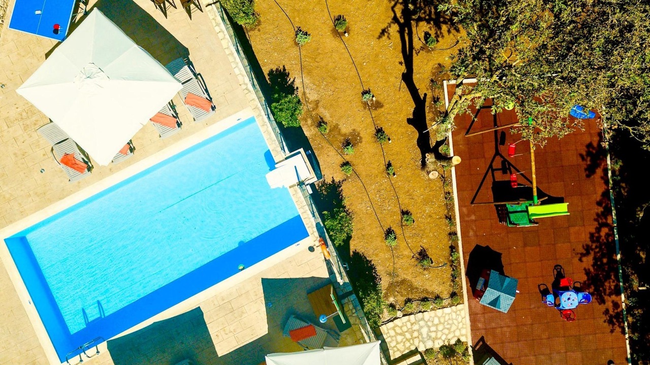 Photo of Outdoor in Monopari