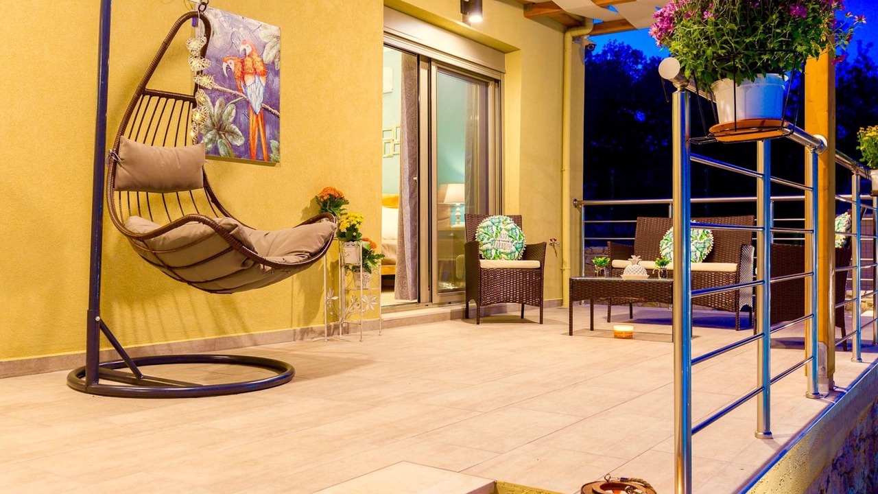 Photo of Patio Balcony in Monopari