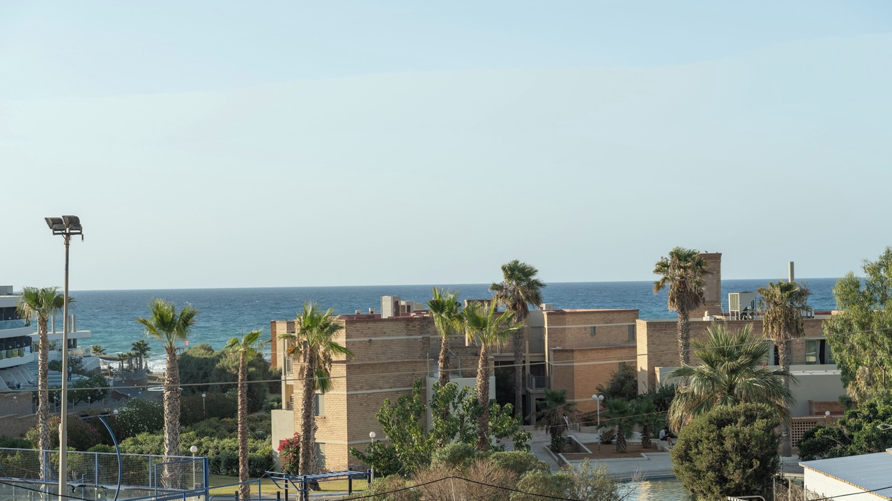 Photo of Outdoor in Analipsi