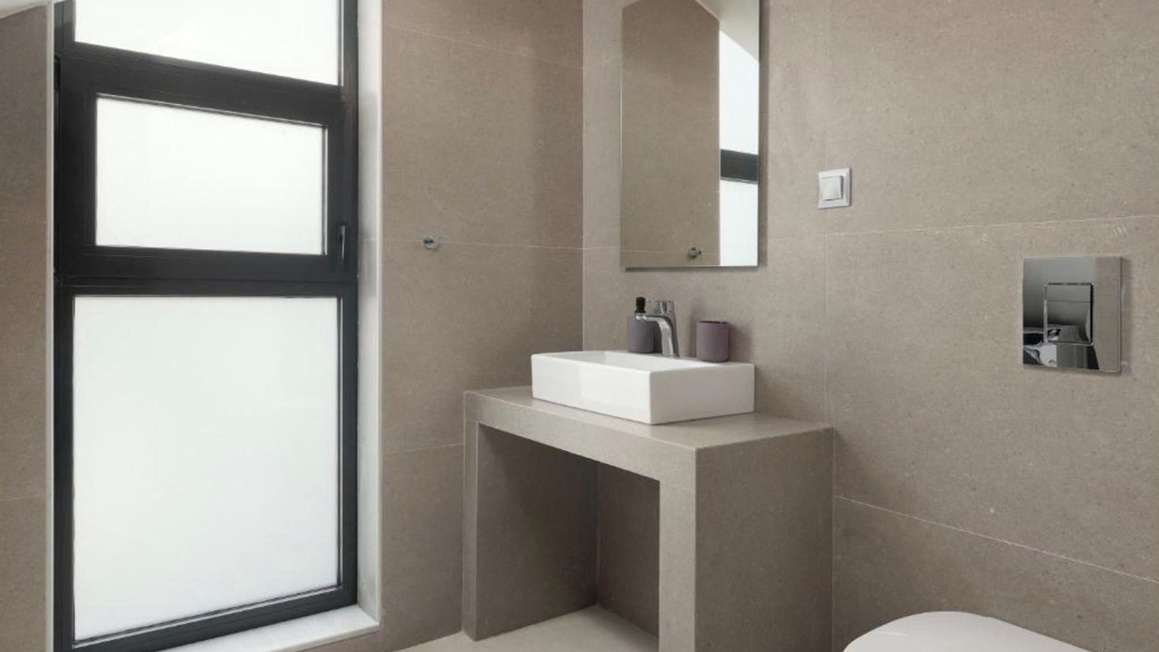 Photo of Bathroom in Petaloudes