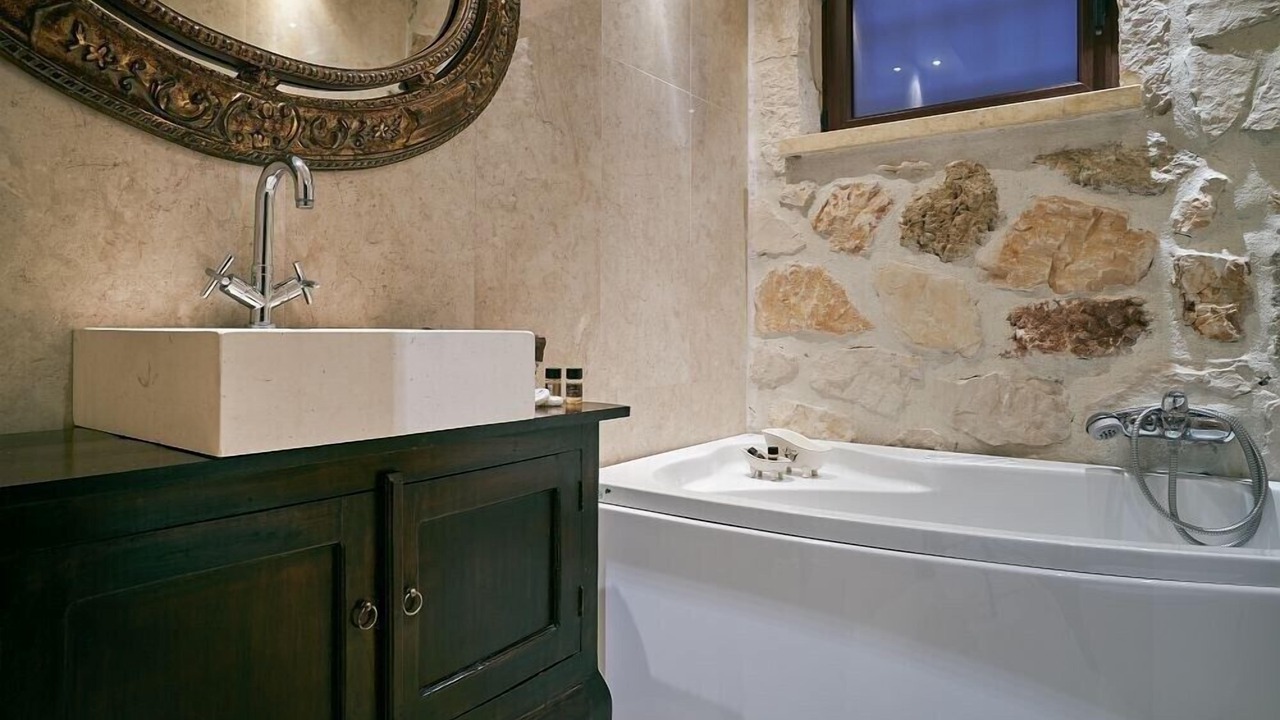 Photo of Bathroom in Kalpaki