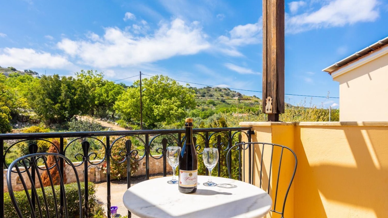 Photo of Patio Balcony in Gerani