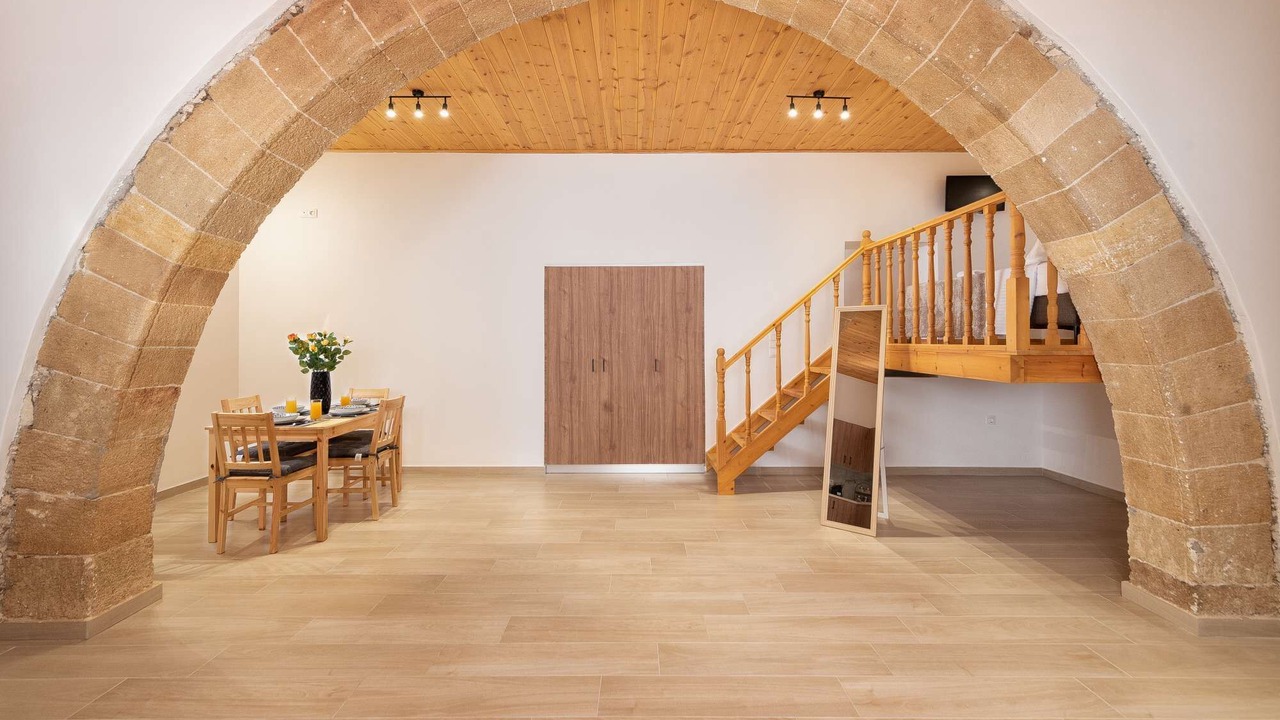 Photo of Others in Theologos