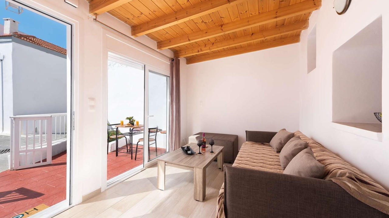 Photo of Livingroom in Theologos