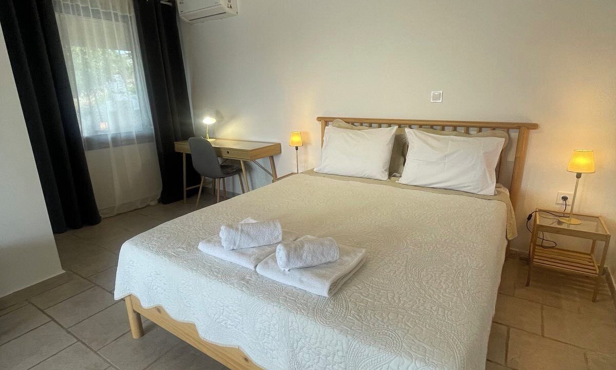 Photo of Bedroom in Lavreotiki
