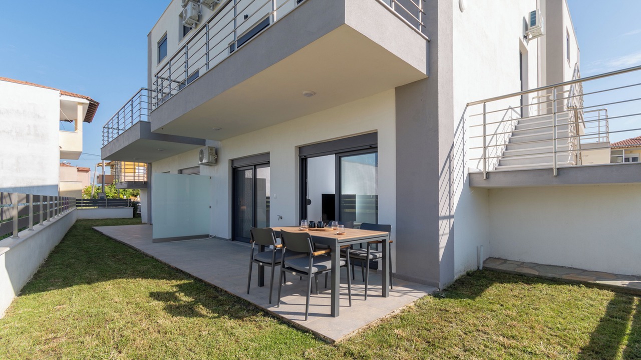 Photo of Outdoor in Nikita