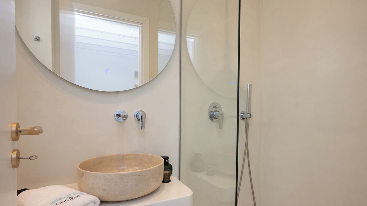 Photo of Bathroom in Elia