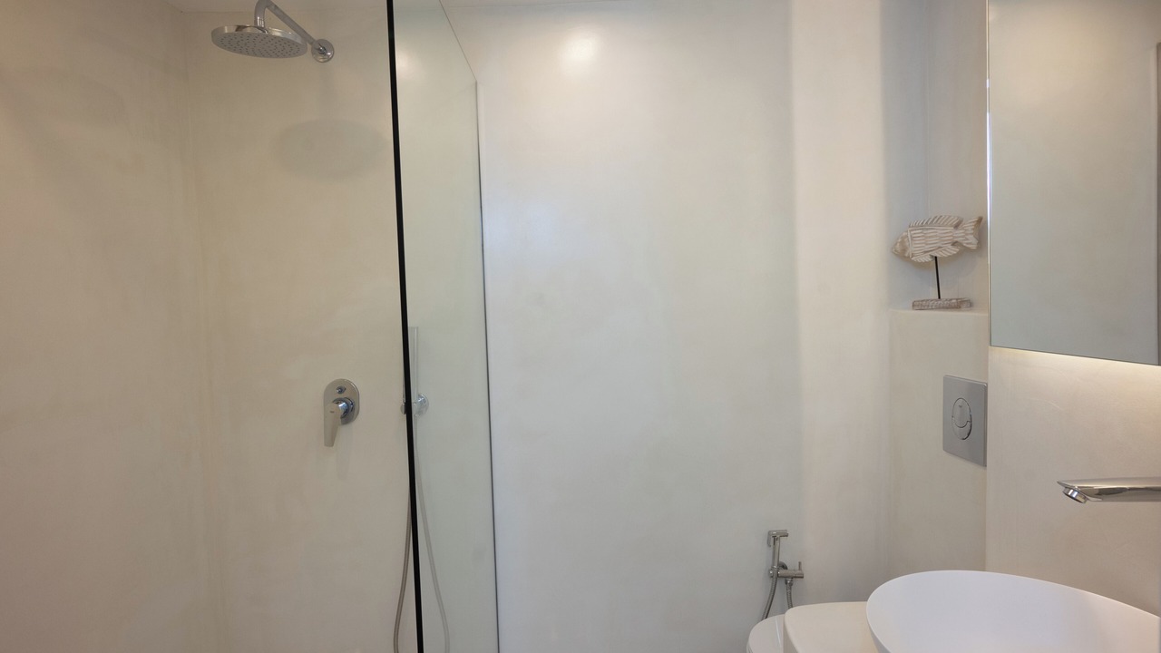 Photo of Bathroom in Elia