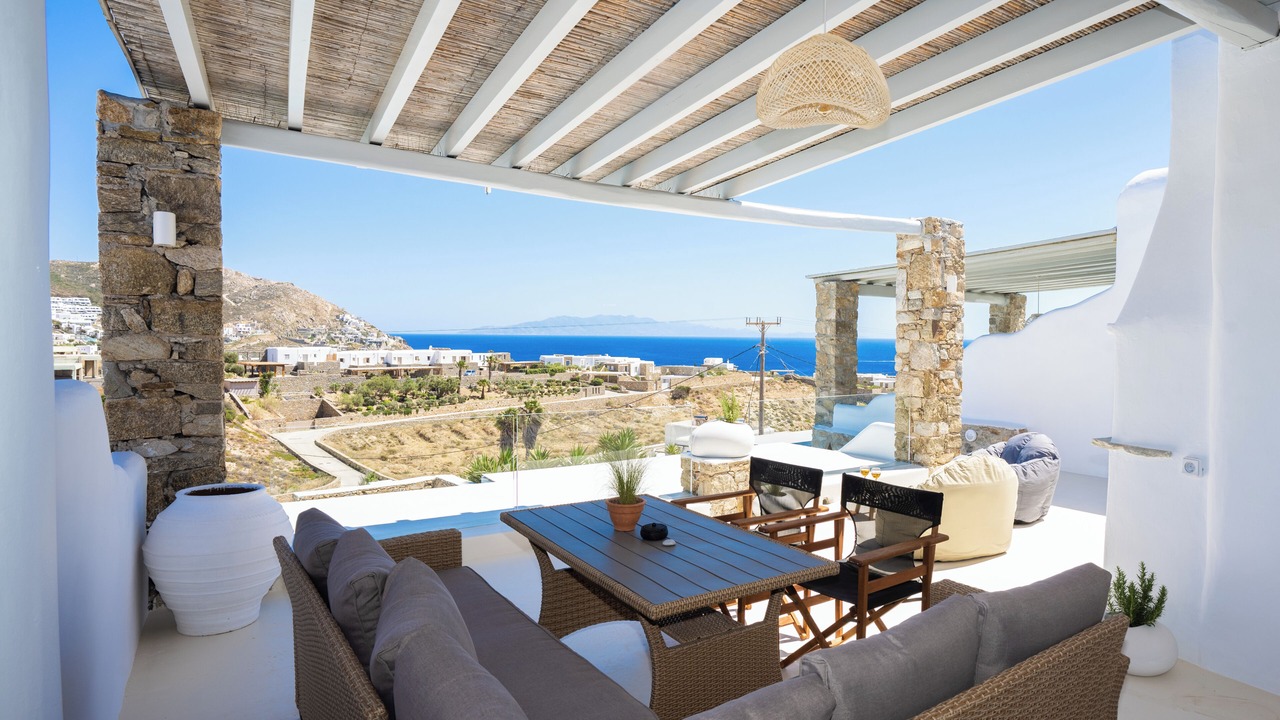 Photo of Outdoor in Elia