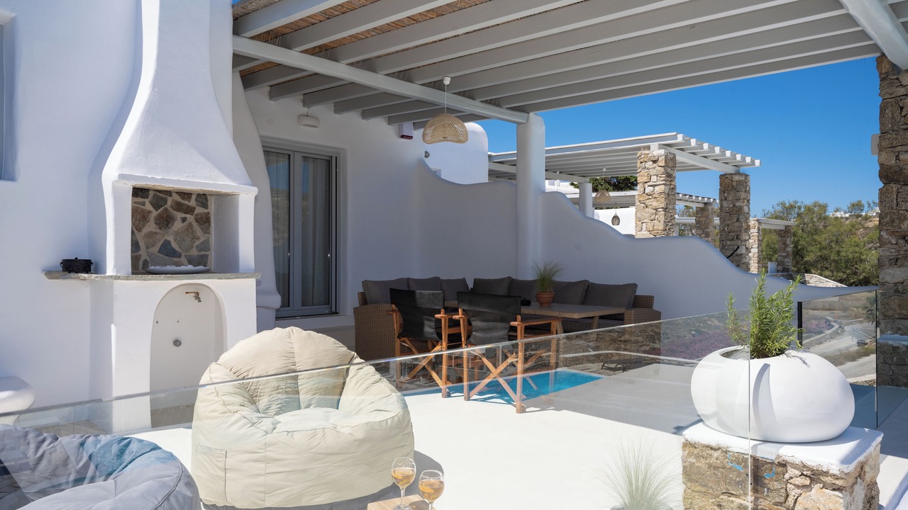 Photo of Outdoor in Elia