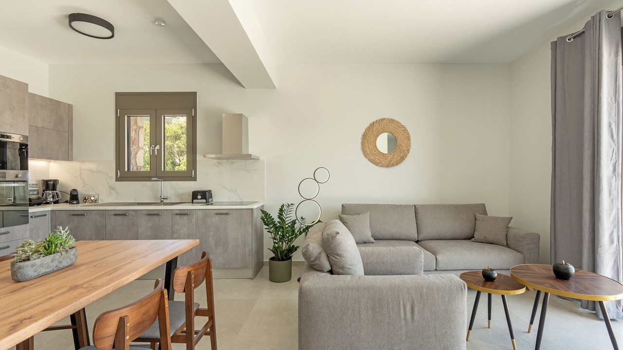 Photo of Livingroom in Karavados