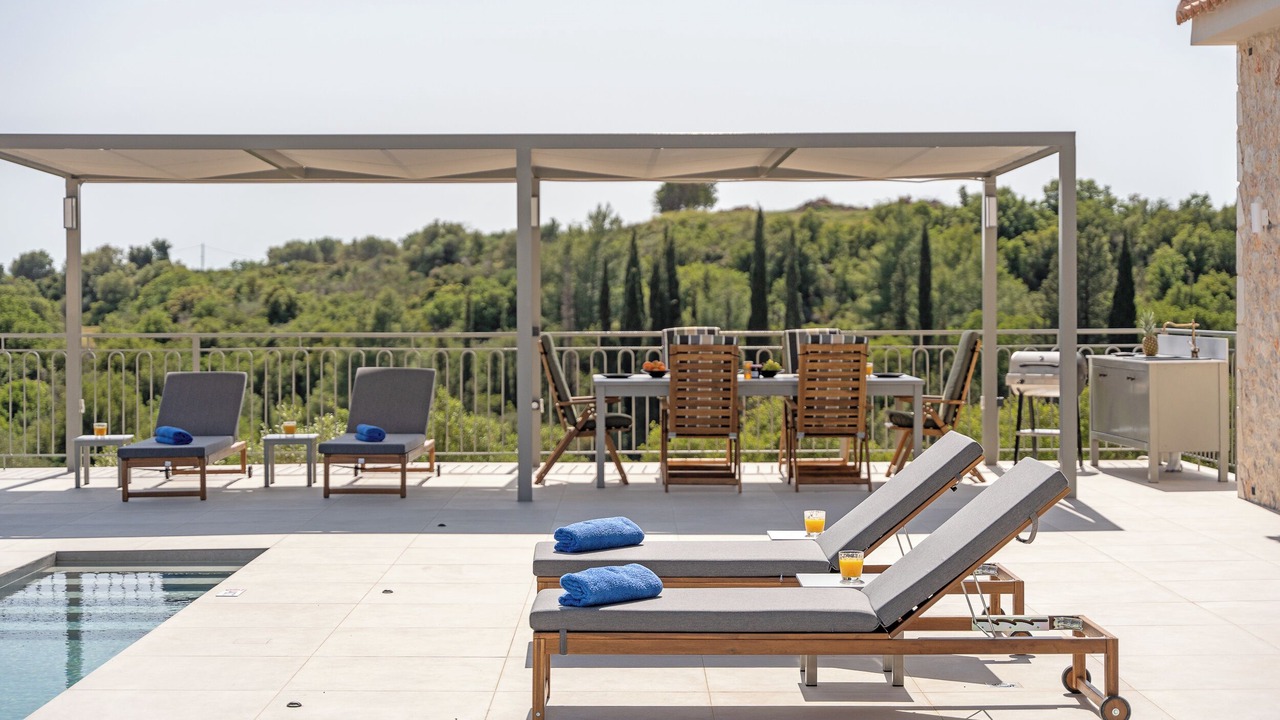 Photo of Outdoor in Karavados