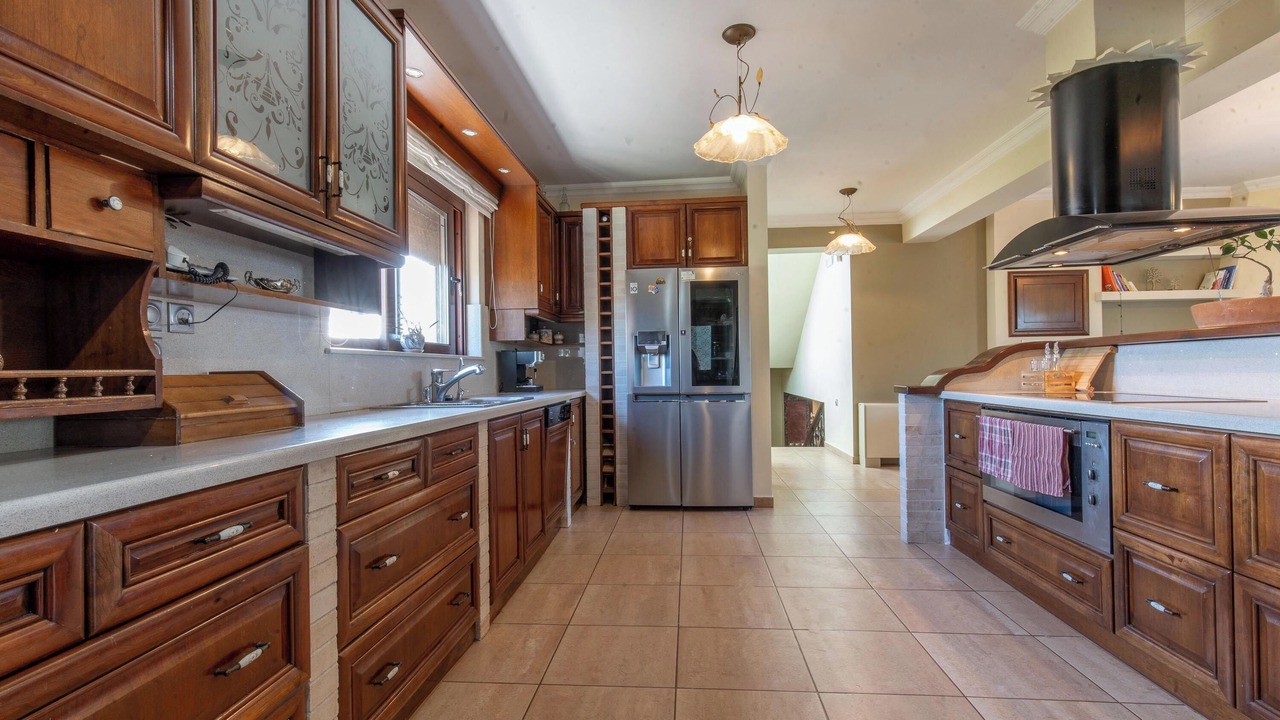 Photo of Kitchen in Petaloudes