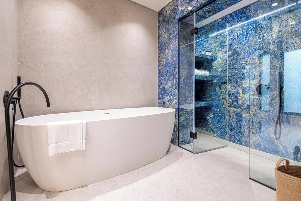 Photo of Bathroom in Vari