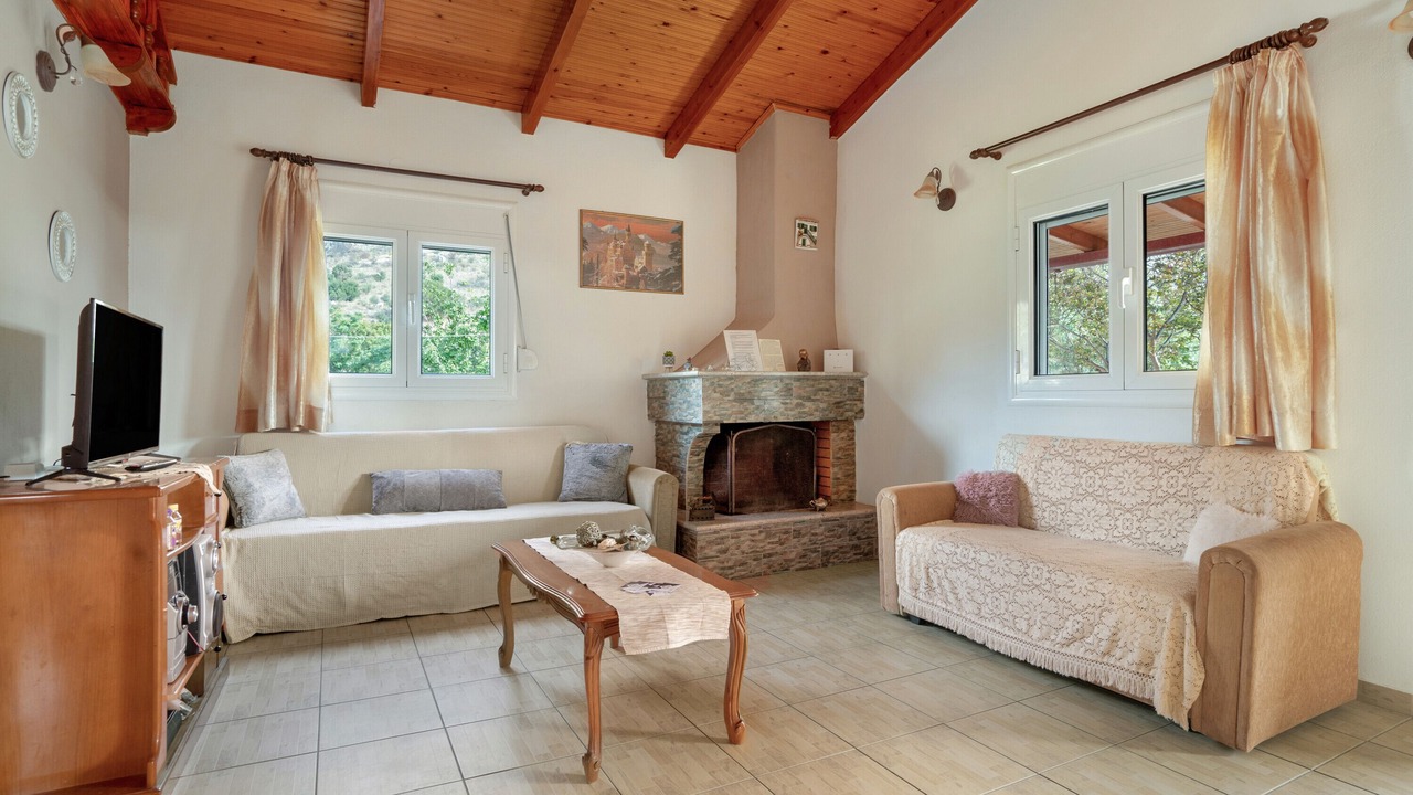Photo of Livingroom in Kryoneri