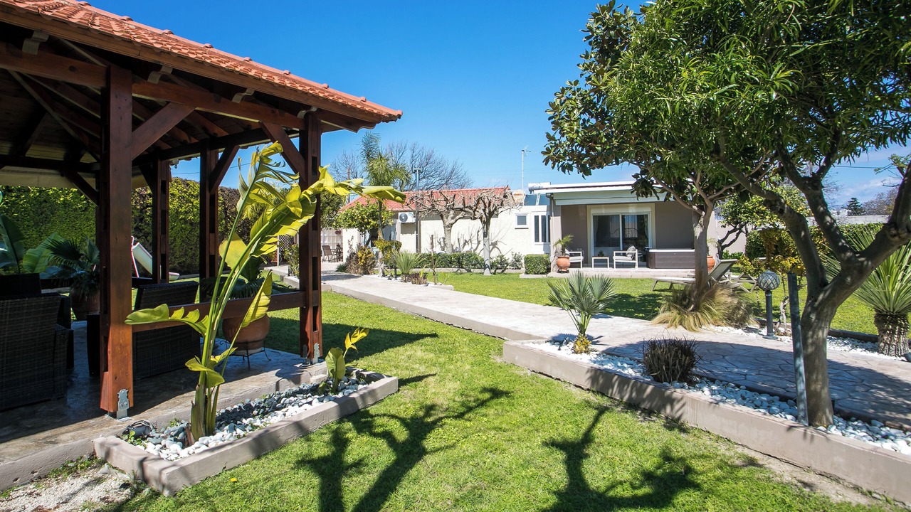 Photo of Outdoor in Petaloudes