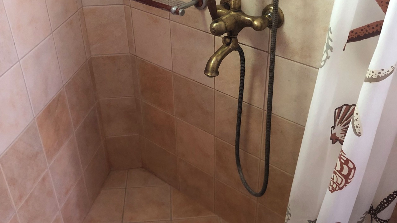 Photo of Bathroom in Vagia