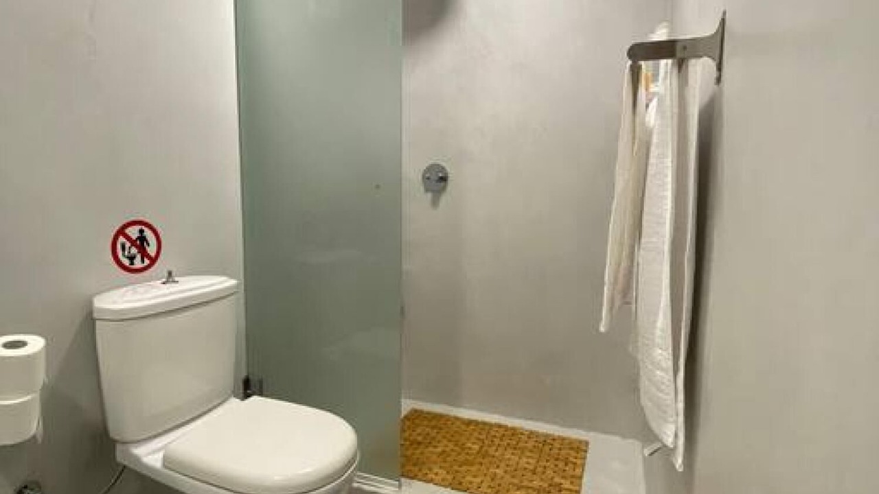 Photo of Bathroom in Varkiza