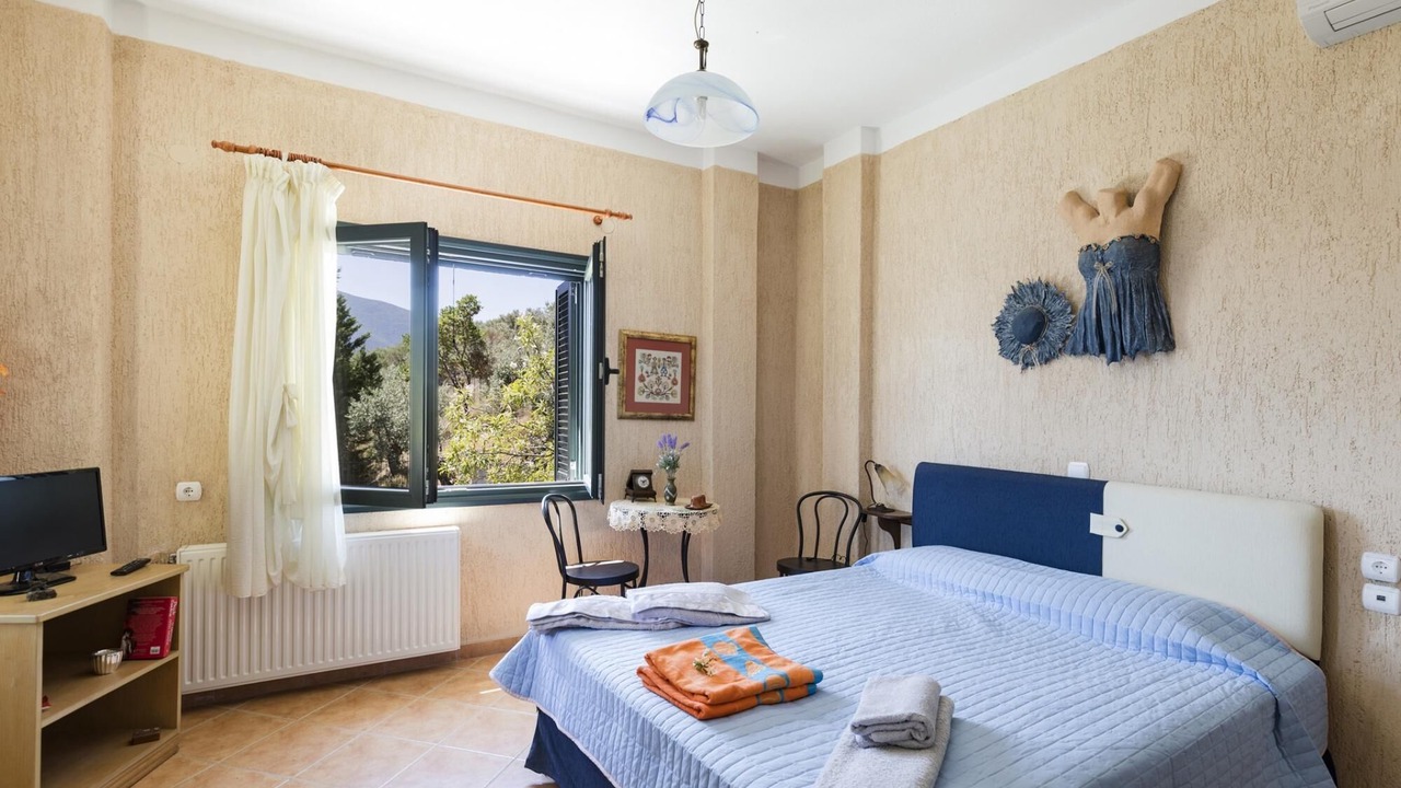 Photo of Bedroom in Pella Region