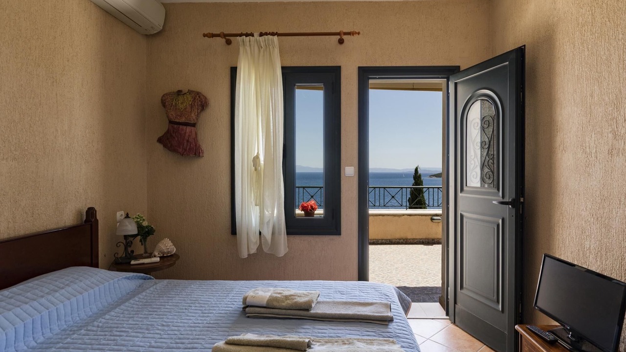 Photo of Bedroom in Pella Region