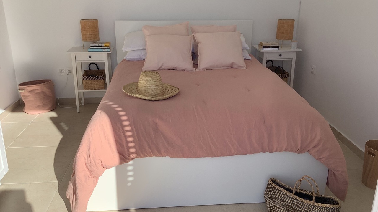Photo of Bedroom in Lefktron