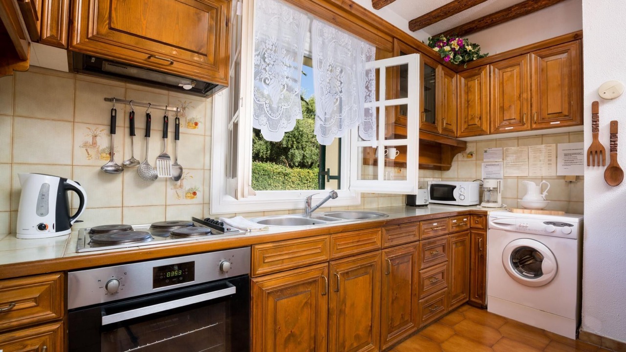 Photo of Kitchen in Almiros Beach