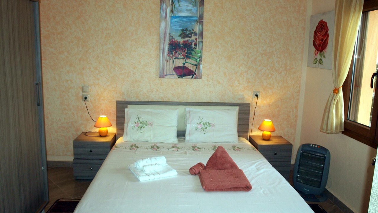 Photo of Bedroom in Makrirrakhi