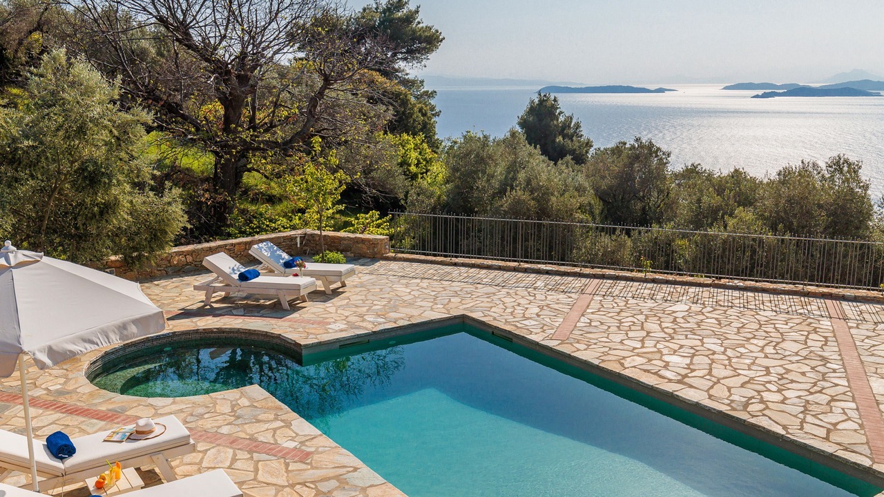 Photo of Outdoor in Glossa