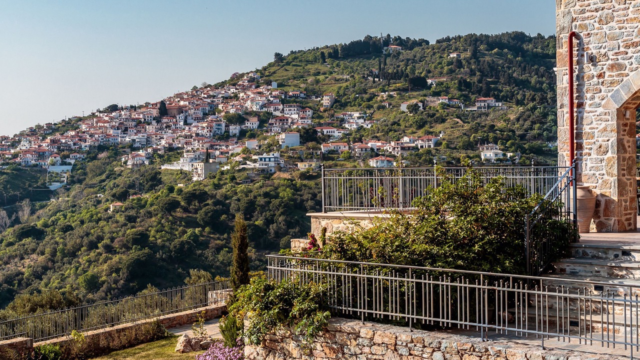 Photo of Outdoor in Glossa