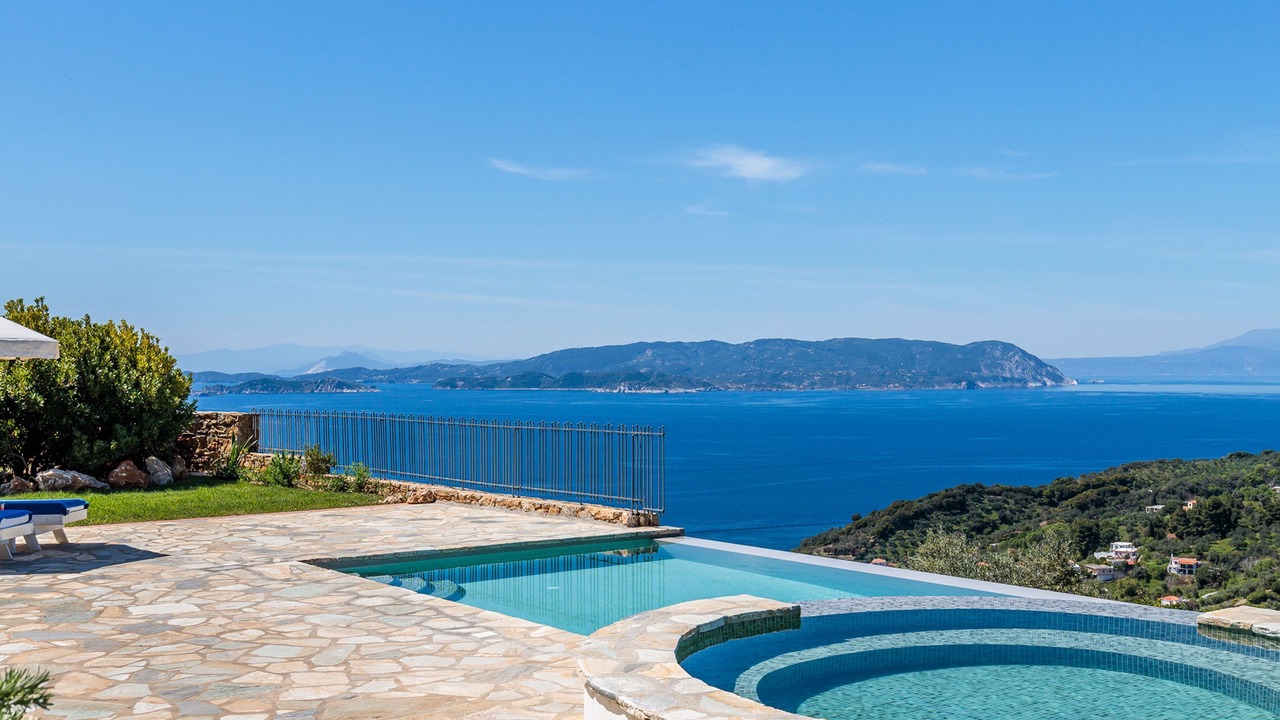 Photo of Outdoor in Glossa
