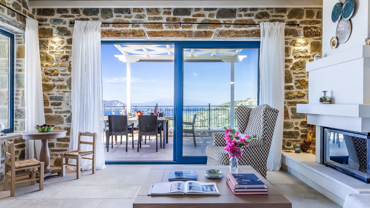 Photo of Livingroom in Glossa