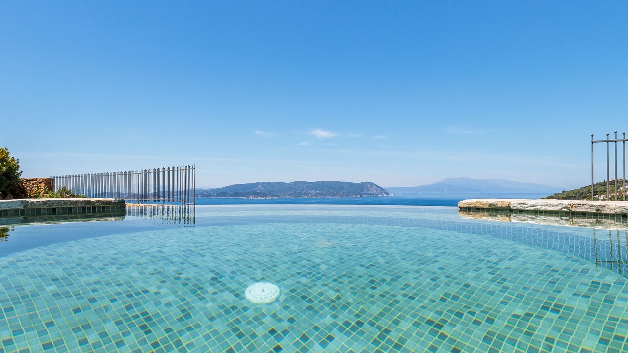 Photo of Outdoor in Glossa