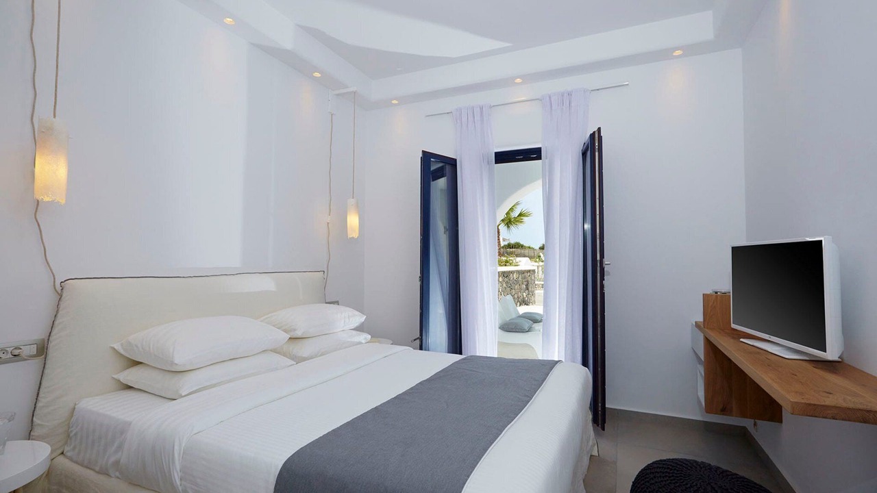 Photo of Others in Exo Gialos