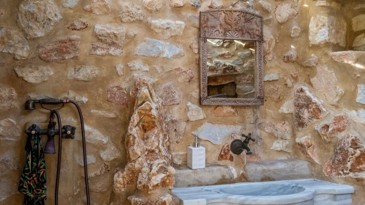 Photo of Bathroom in Krotiri