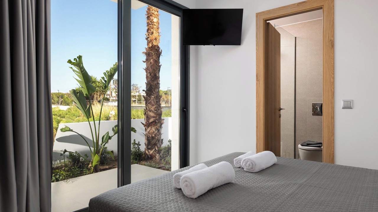 Photo of Bedroom in Petaloudes