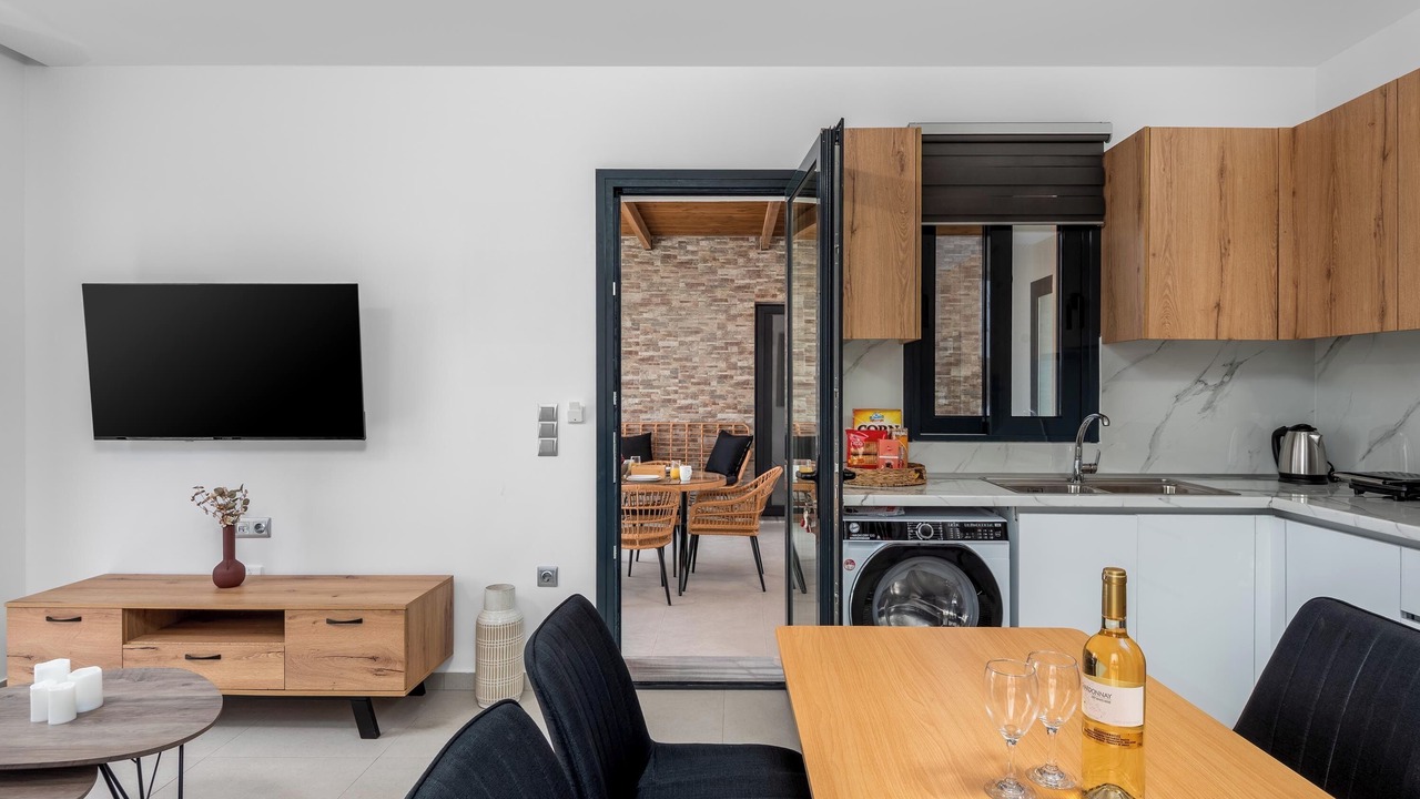 Photo of Kitchen in Petaloudes