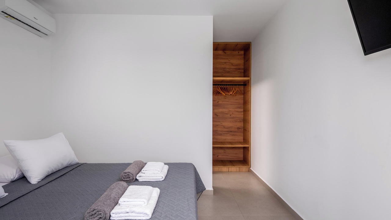 Photo of Bedroom in Petaloudes