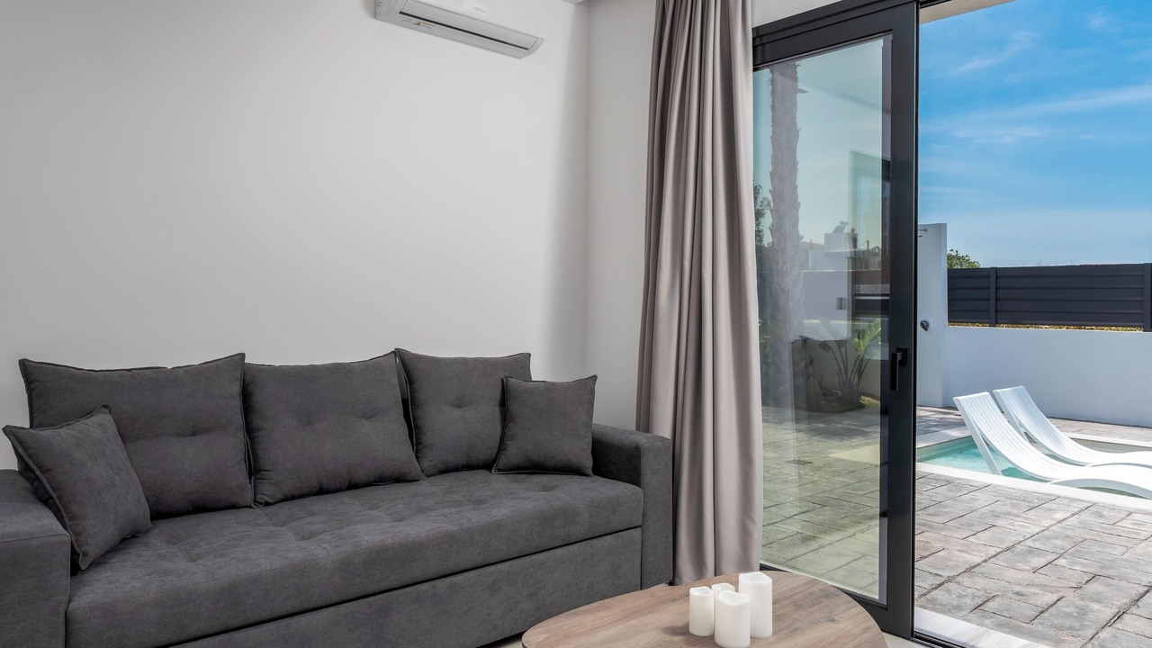 Photo of Livingroom in Petaloudes