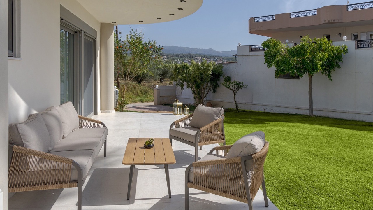 Photo of Patio Balcony in Perama