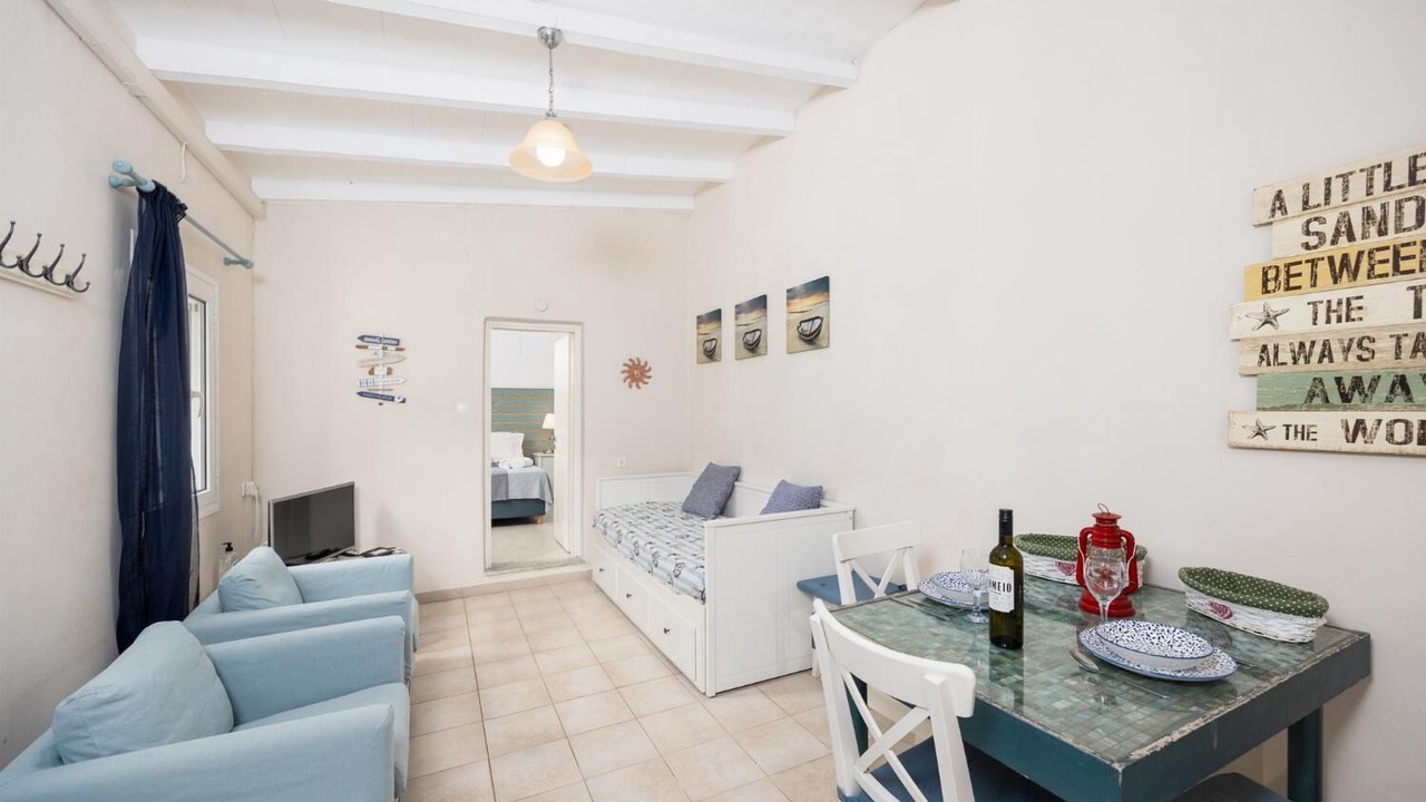 Photo of Bedroom in Longos