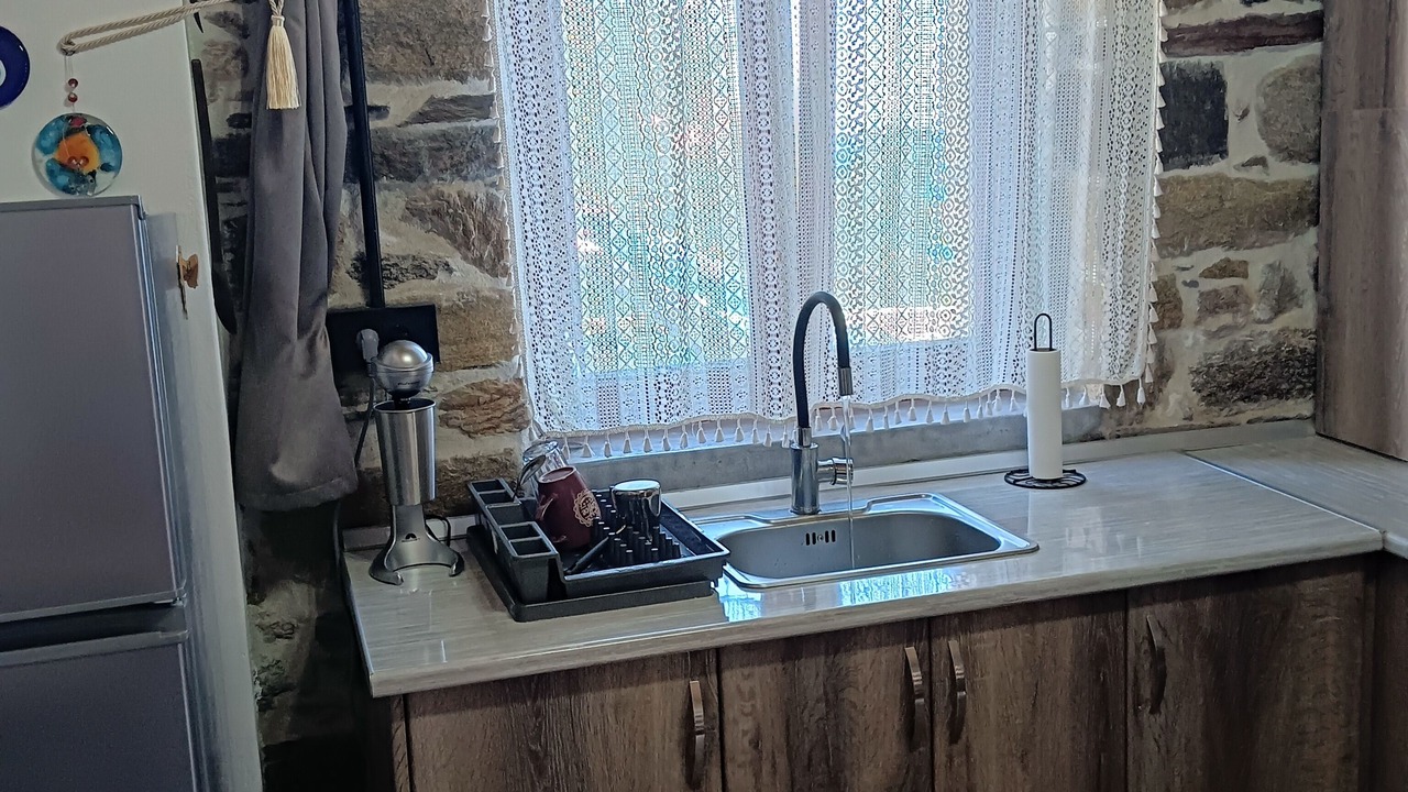 Photo of Kitchen in Armenistis