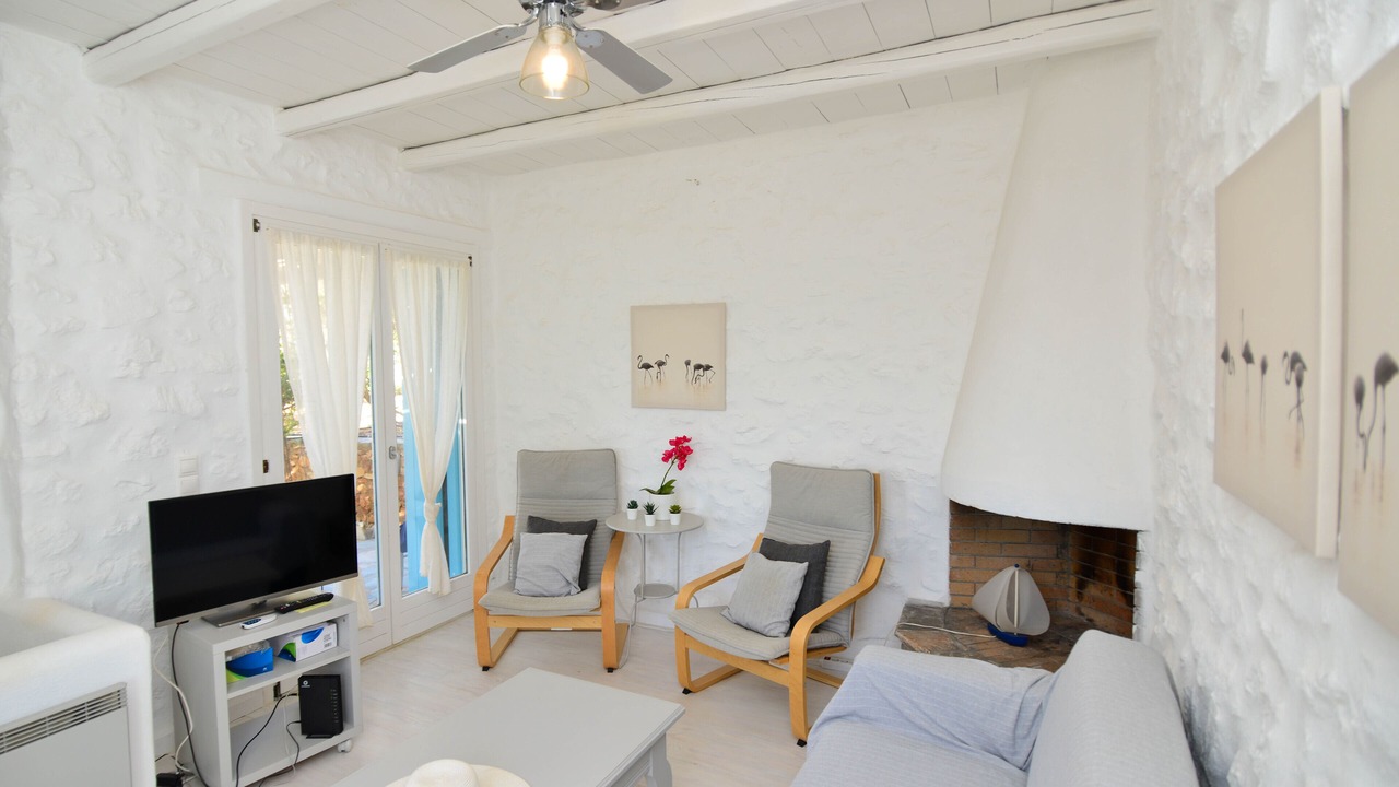 Photo of Livingroom in Parikia