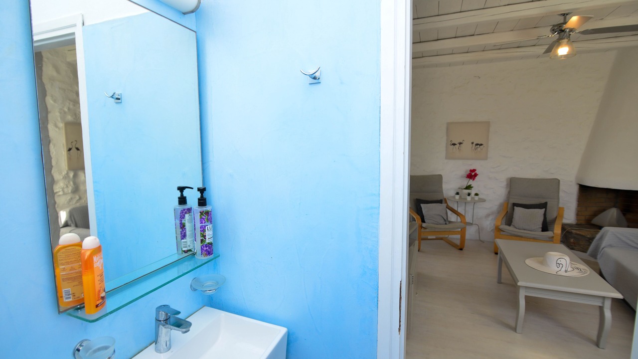 Photo of Bathroom in Parikia